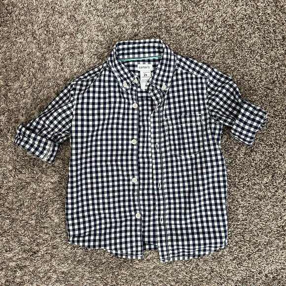 Four Toddler Boys Button-up Shirts - Picture 10 of 13